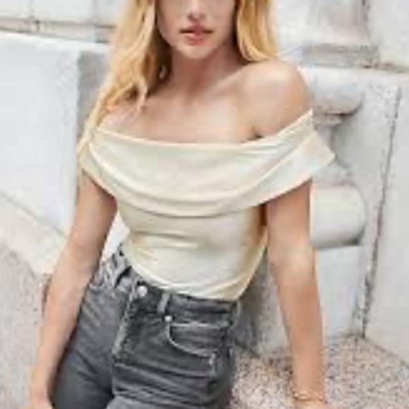 NWT Express Body suit - Picture 2 of 5